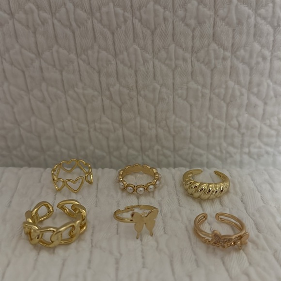 Set it 6 rings ~ Size 7 - Picture 3 of 3